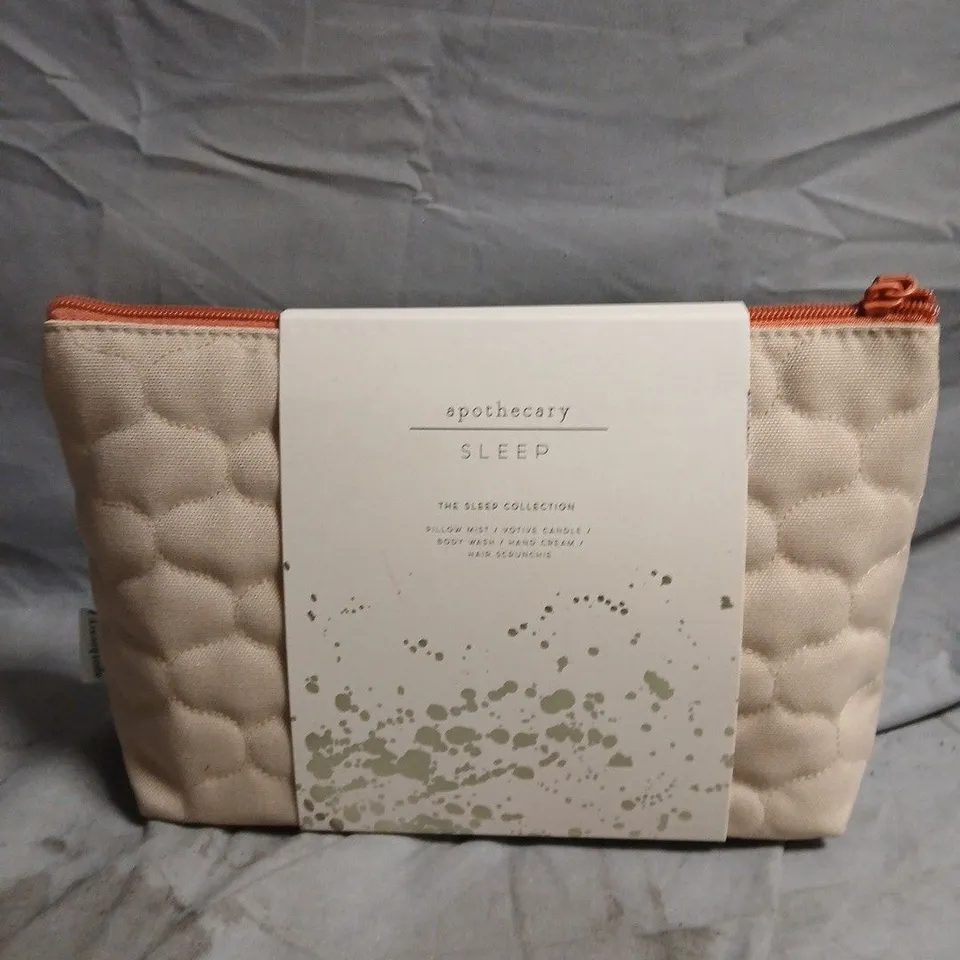 APOTHECARY THE SLEEP BEIGE COLLECTION GIFT SET WITH QUILTED POUCH WITH CORAL ZIPPER