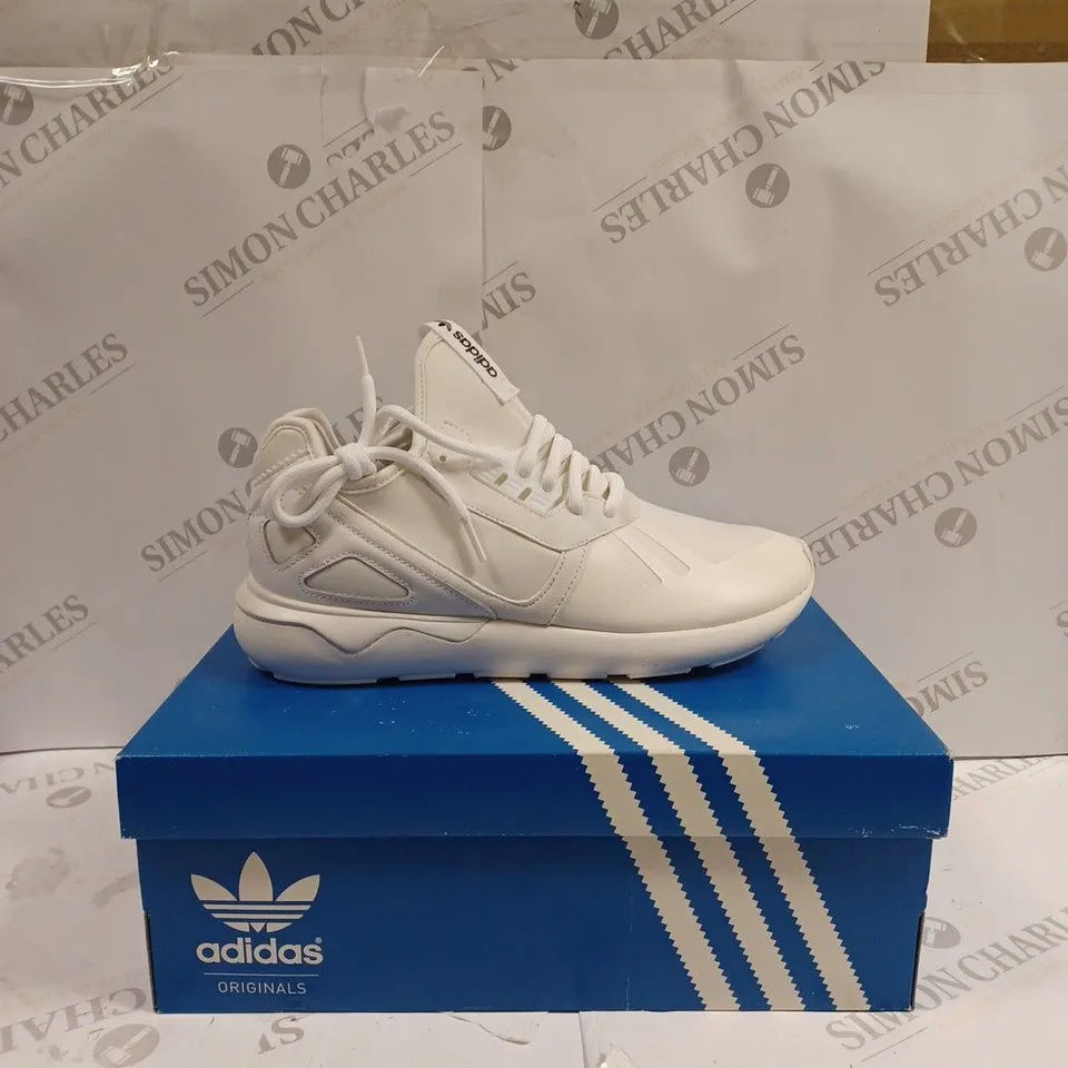 BOXED ADIDAS TUBULAR RUNNER UK 8 WHITE 
