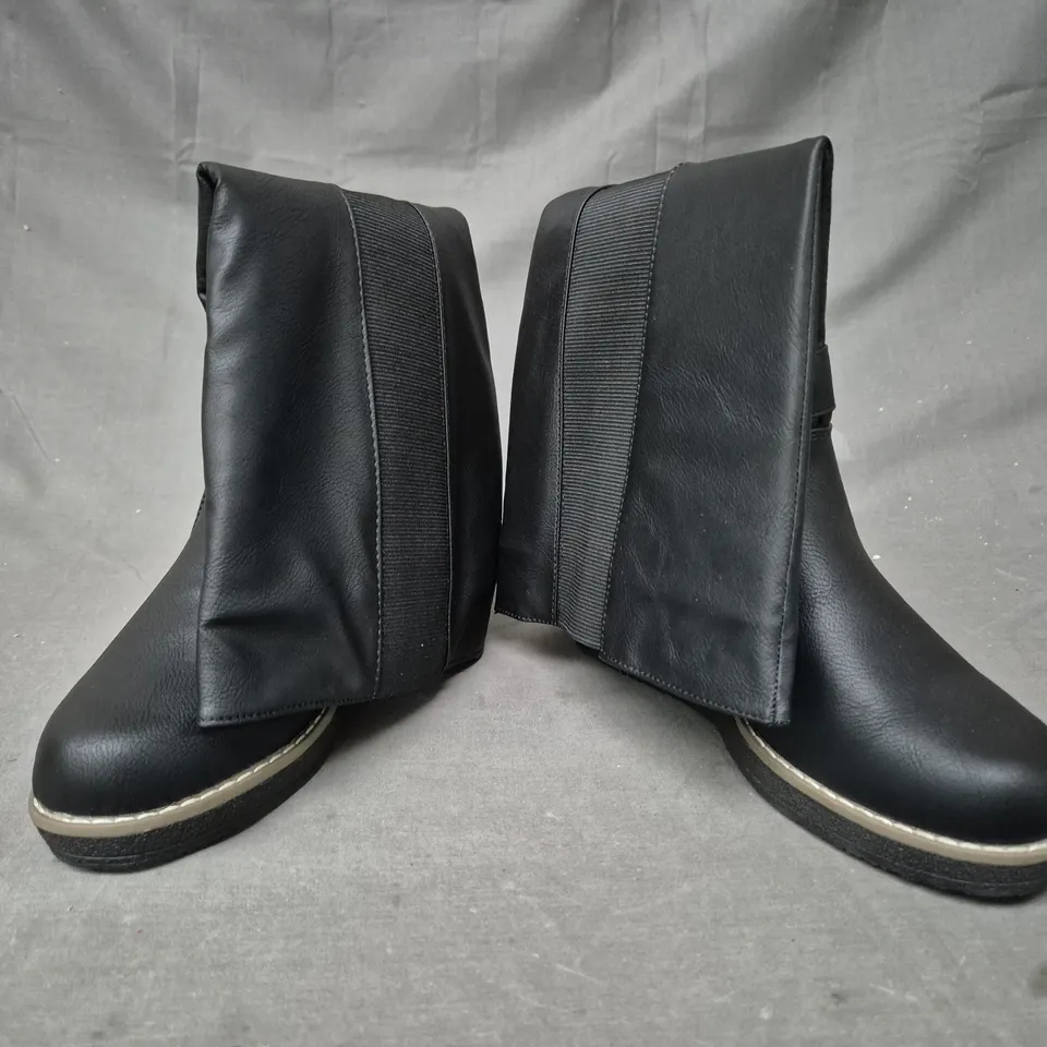 BOXED PAIR OF WHERE'S THAT FROM WEDGE KNEE-HIGH BOOTS IN BLACK SIZE 3