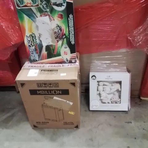 PALLET OF ASSORTED HOUSEHOLD GOODS AND PRODUCTS TO INCLUDE;TRASH CAN,BEYBLADE KIDS GAME,KRIB MUSICAL 