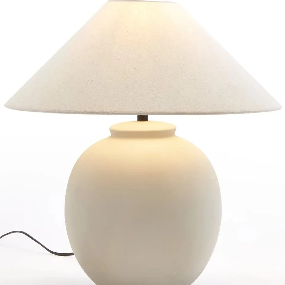 BOXED VERY HOME CONCRETE TABLE LAMP IN WHITE