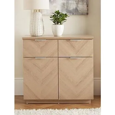 KENTFORD COMPACT SIDEBOARD
