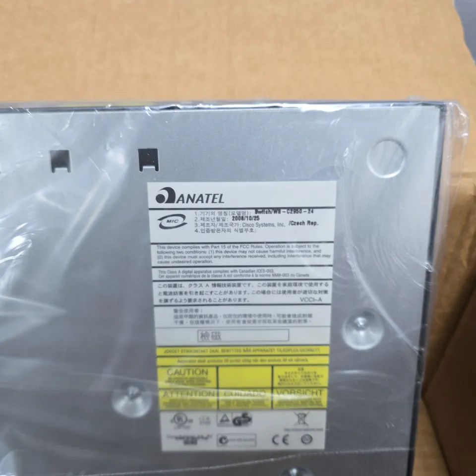 CISCO CATALYST WS-C2950-24 24-PORT ETHERNET SWITCH – BOXED