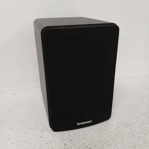 BRENNAN BOOKSHELF SPEAKER