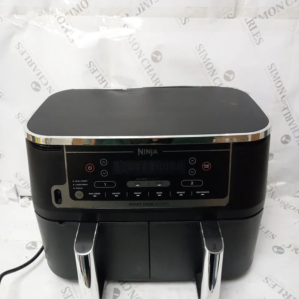 BOXED NINJA FOODI MAX 9.5L DUAL ZONE AIRFRYER AF451UK