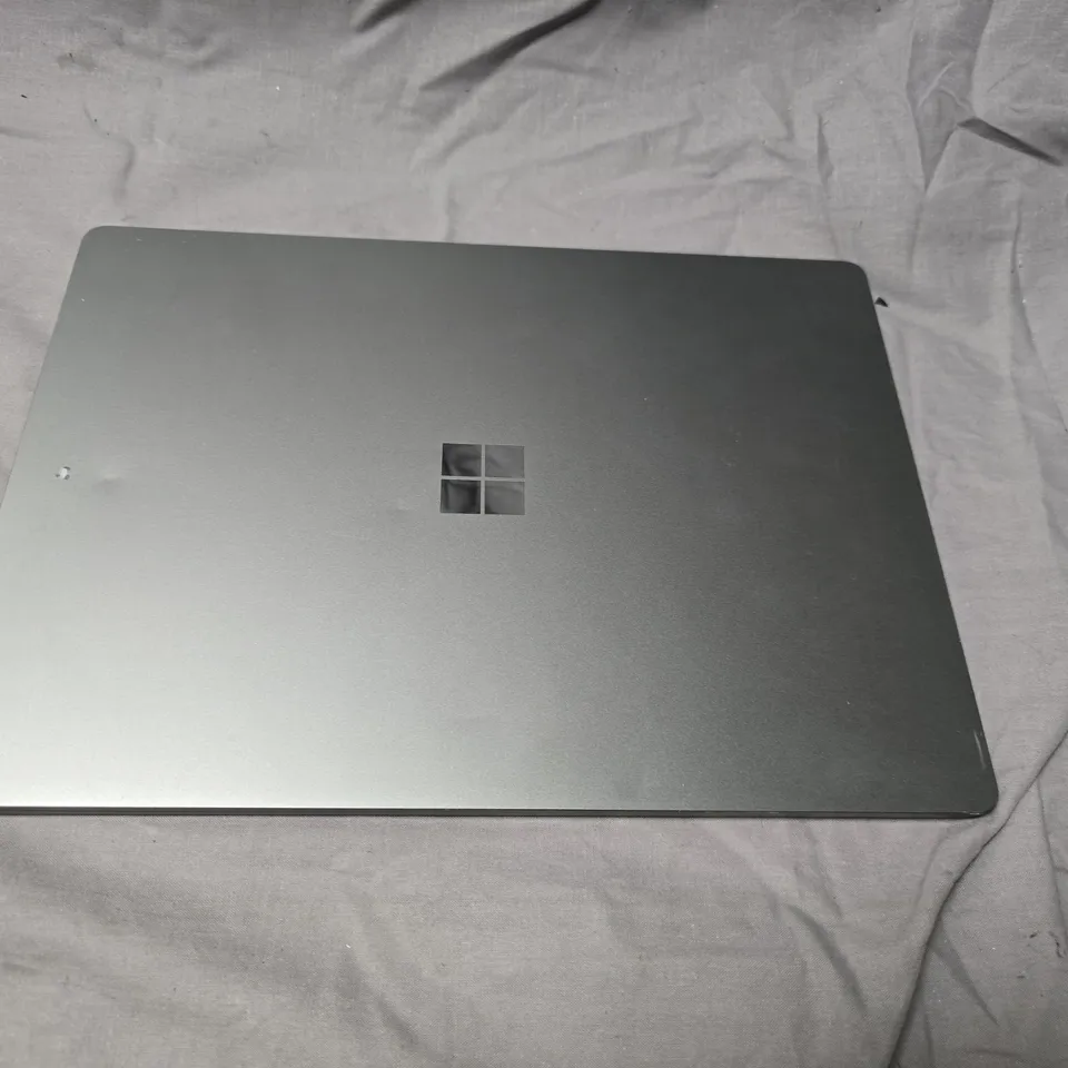 MICROSOFT LAPTOP – MODEL 1951 – SPACE GRAY