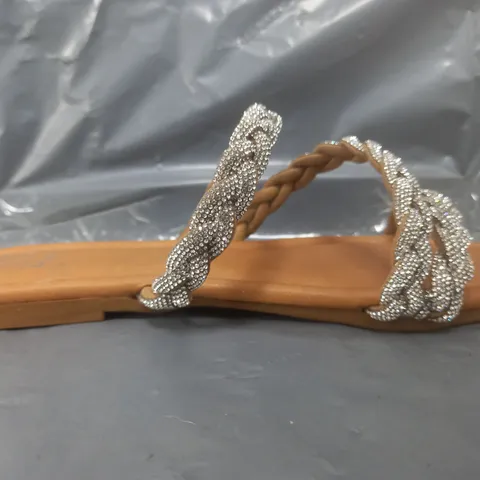 BOXED PAIR OF DUNE LONDON SANDALS IN TAN SIZE 7
