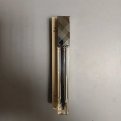 APPROXIMATELY 25 BOXED BURBERRY EFFORTLESS MASCARA 4.5ML IN MIDNIGHT BLACK