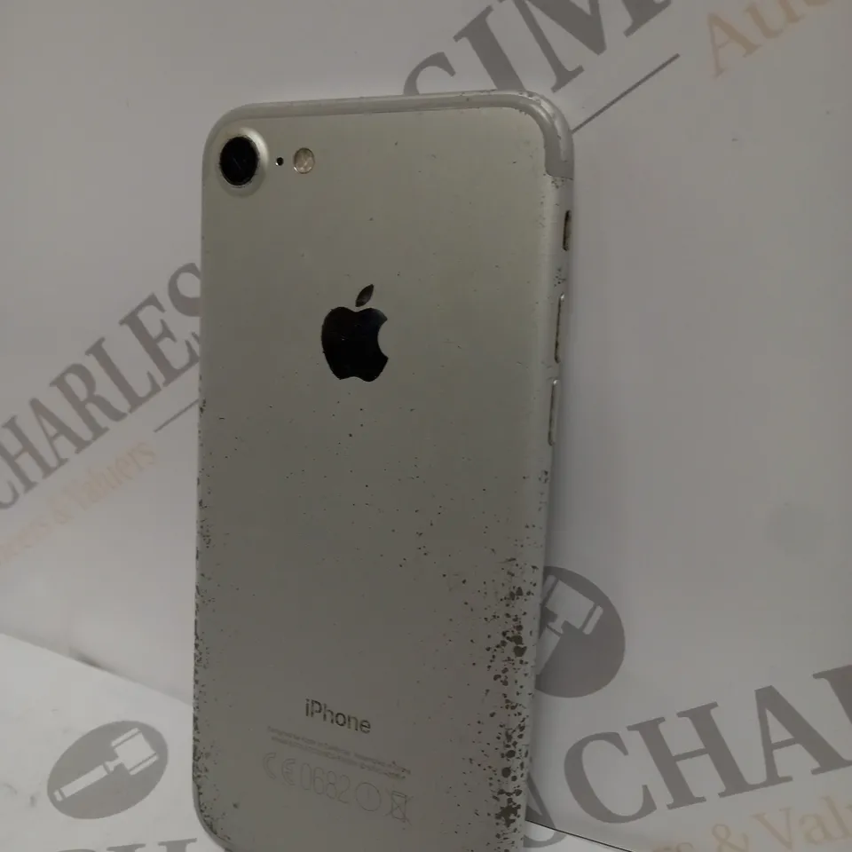 APPLE IPHONE 7 SMARTPHONE - A1778