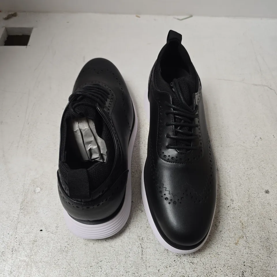 BRUNO MARC LEATHER SNEAKER – BLACK, UK 8 (EU 42) – BOXED