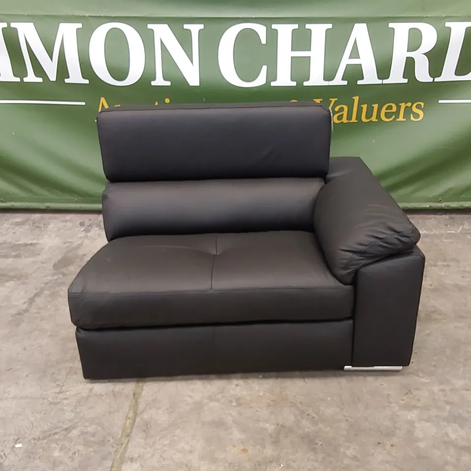 QUALITY DESIGNER BRADY BLACK LEATHER 4 SEATER SOFA PIECE (1 PIECE ONLY, INCOMPLETE)