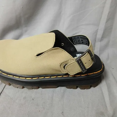 DR. MARTENS AIRWAIR TAN LEATHER BUCKLE-STRAP SHOES, UK 5.5