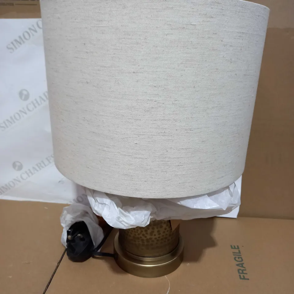 BAY LIGHTING NAVARA TABLE LAMP