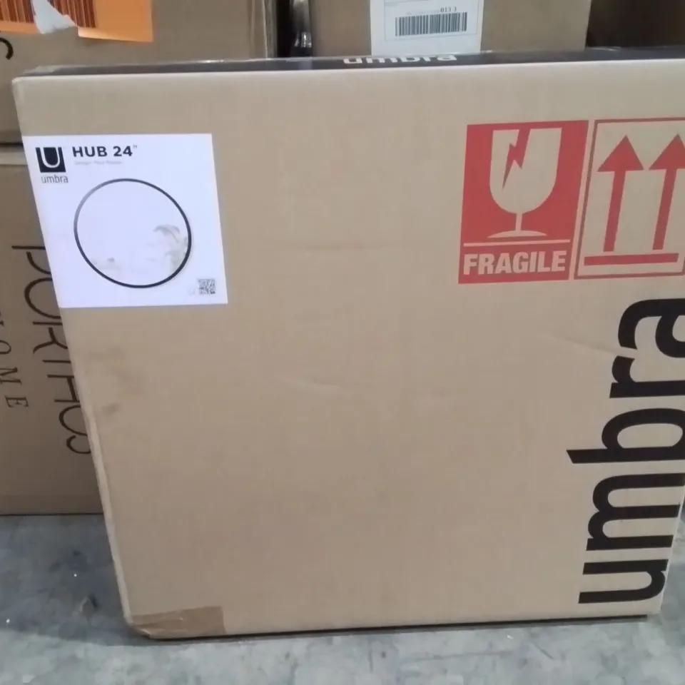 BRAND NEW UMBRA HUBBA ROUND MIRROR 24"