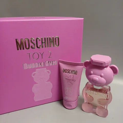 BOXED MOSCHINO BUBBLEGUM 30ML EAU DE TOILETTE AND CREAM SET