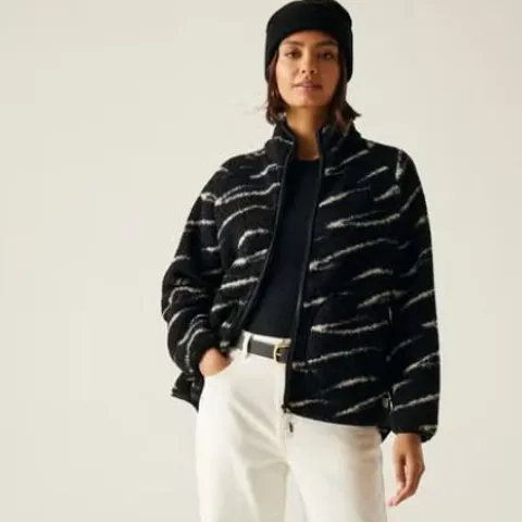 BRAND NEW REGATTA WOMEN'S FULL-ZIP FLEECE FRANKIE BORG BLACK AND WHITE SIZE 8
