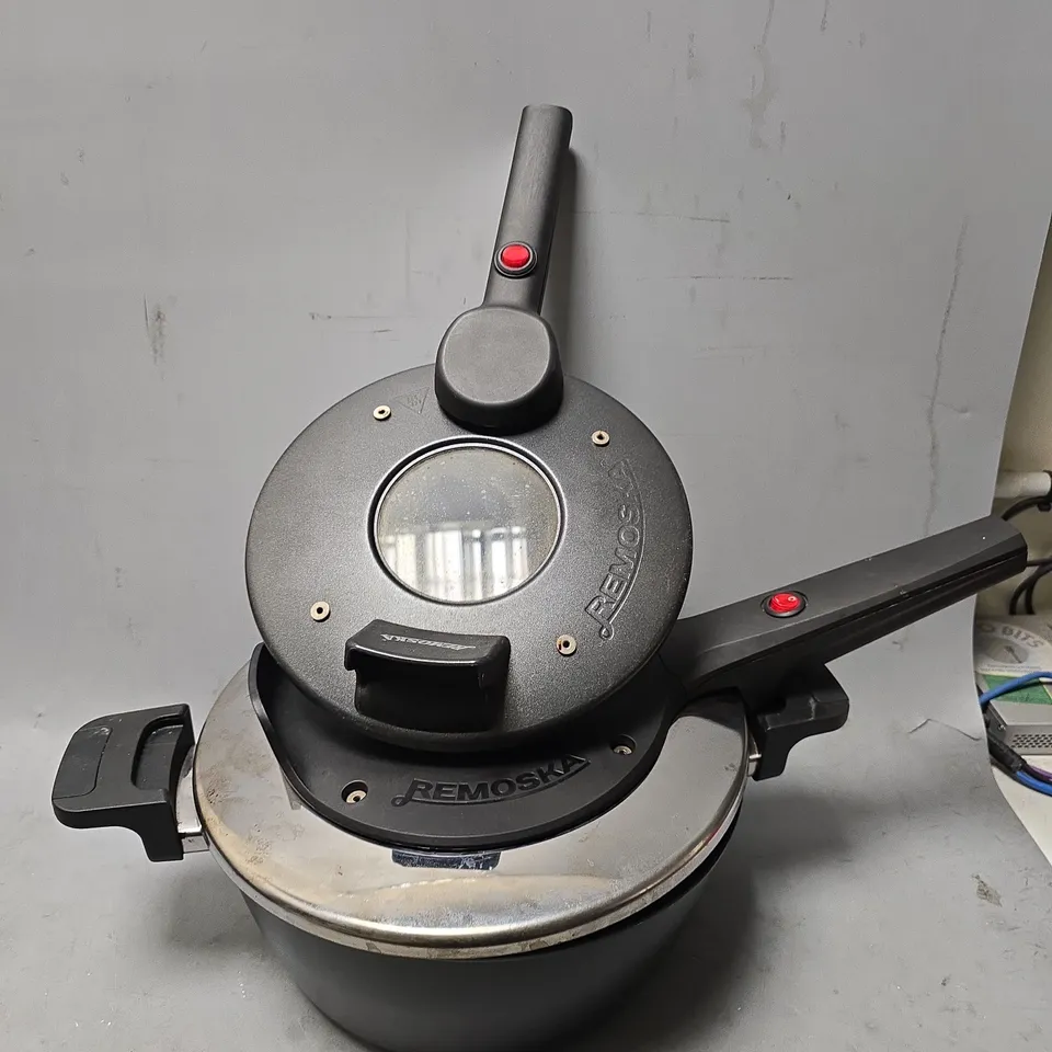 REMOSKA ELECTERIC COOKING PAN 