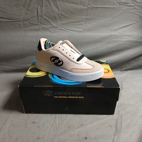 Heelys The Original Wheeled Shoe β Pink/Beige, Velcro Strap (Kids)