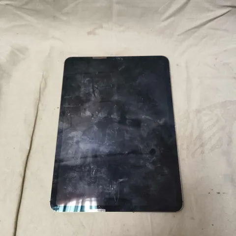 APPLE IPAD TABLET - A1934