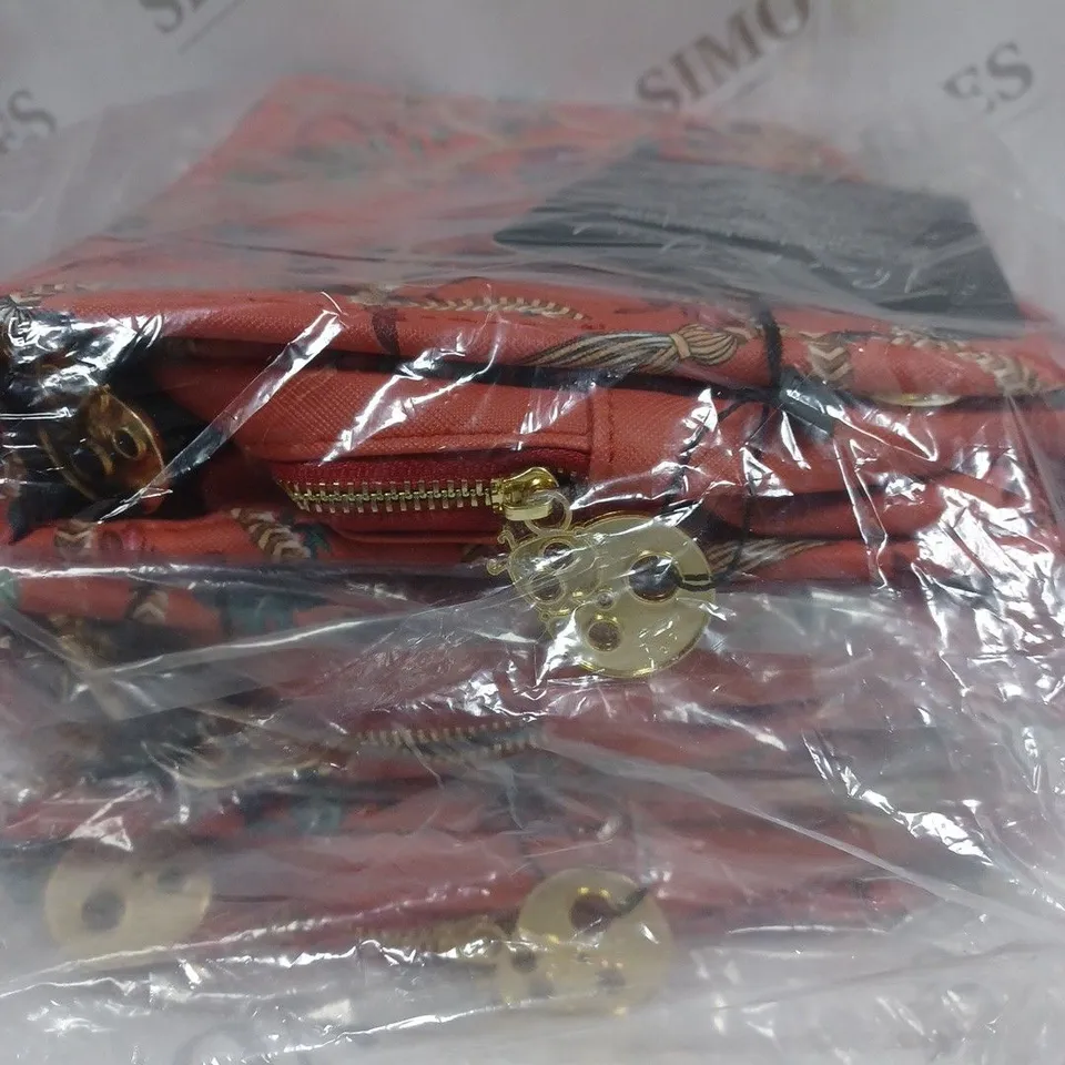 BOX OF APPROX 6 JOANA FULANA GOLDEN TASSEL PREMIUM COLLECTION STORAGE BAGS	