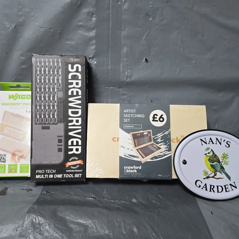 APPROXIMATELY 10 ASSORTED ITEMS TO INCLUDE - NAN'S GARDEN . ARTIST SKETCHING SET ETC