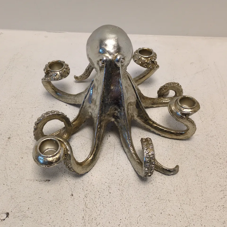 SILVER OCTOPUS CANDLE STICK
