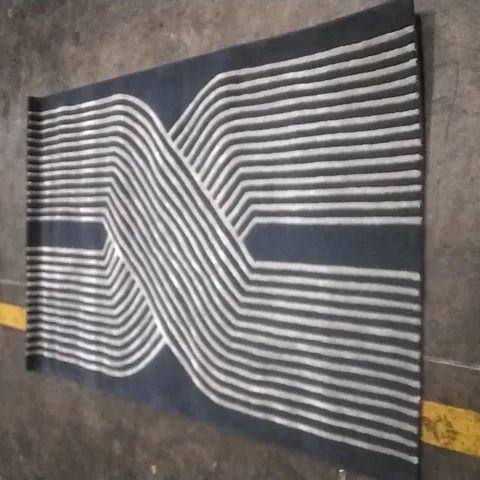 BURNEST HAND TUFTED WOOL NAVY RUG APPROXIMATELY 120X170CM