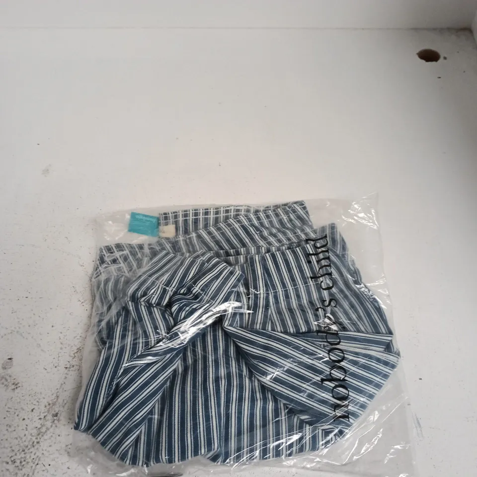 NOBODY'S CHILD STRIPED SHORT – BLUE & WHITE (UK 12)