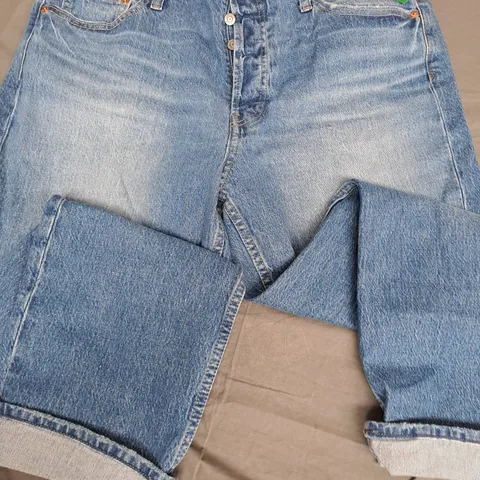 GAP CHEEKY STRAIGHT HIGH RISE JEANS - 33 RS