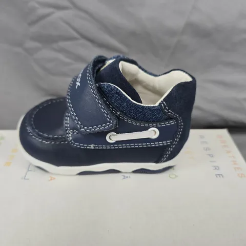 GEOX RESPIRA BABY SHOES – NAVY LEATHER, UK 2.5 (EU 18)
