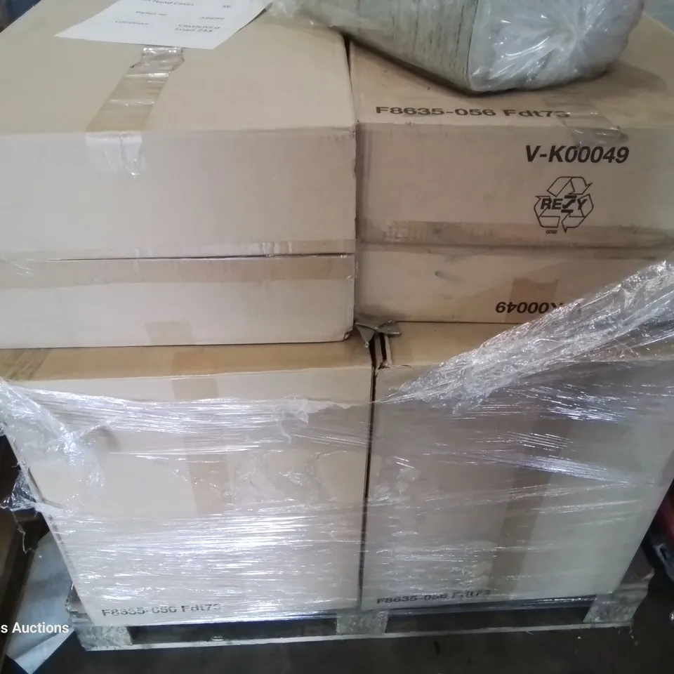 PALLET OF 14 CASES CONTAINING DISPOSABLE TRAYS