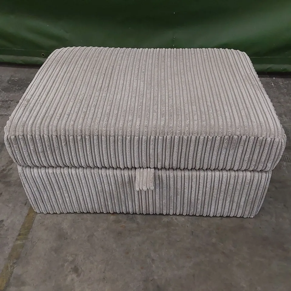 OTTOMAN STORAGE CORDUROY POUFFE/STOOL