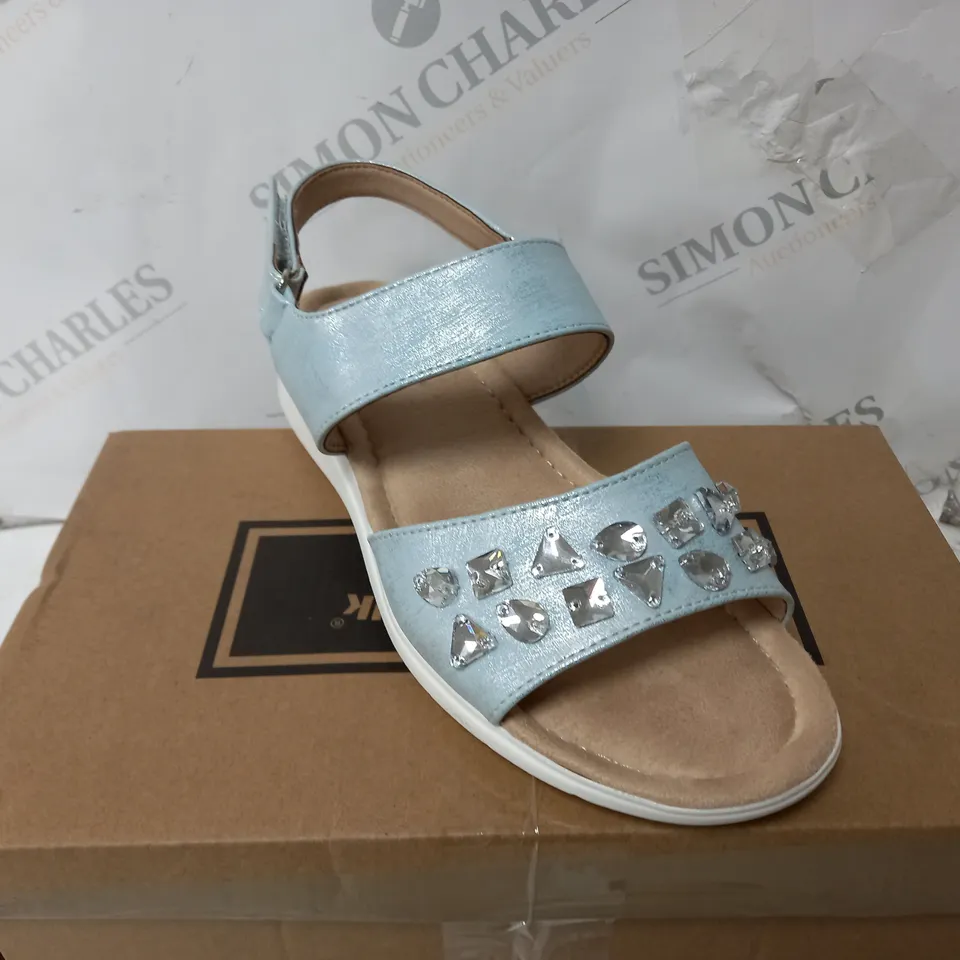 BOXED CUSHION WALK OPEN TOE RAISED HEEL DECORATED SANDLES - SIZE 6