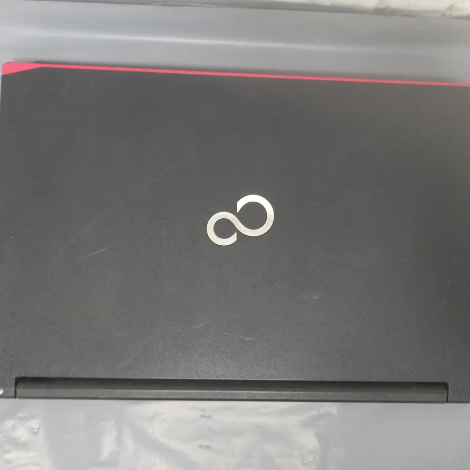 FUJITSU LIFEBOOK E546 14 INCH I5-6200U 2.30GHZ