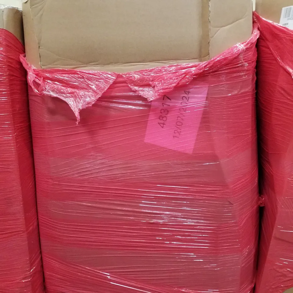 PALLET OF ASSORTED PRODUCTS INCLUDING PICTURE FRAME, STONE BATH MAT, TOILET SEAT, 2.6M TELESCOPIC LADDER, DRESS MIRROR