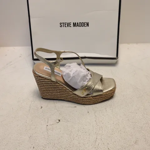 STEVE MADDEN GOLD LEATHER WEDGE SANDALS – WOMEN'S, UK 6 (EU 39) – BOXED