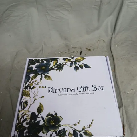 NIRVANA GIFT SET – AROMA CANDLES, INCENSE & BUDDHA FIGURINE