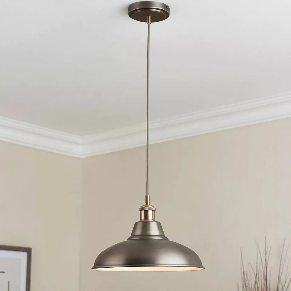 BOXED UNBRANDED PENDANT LIGHT FIXTURE IN CHROME EFFECT FINISH