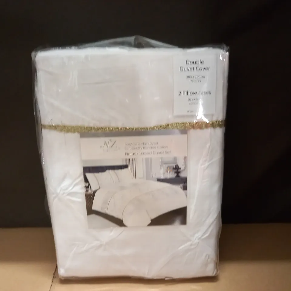NIGHT ZONE PINTUCK LACED DUVET SET - DOUBLE