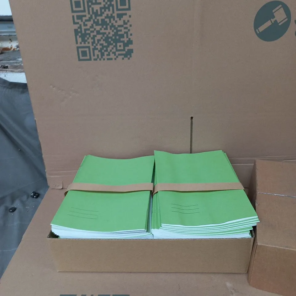 100X BRAND NEW A4 32 PAGE GREEN WRITING BOOK (NO MARGIN)