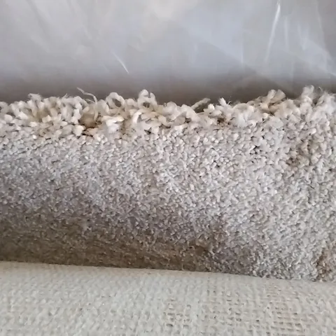 ROLL OF QUALITY PRIMO GARDEN CERAMIC CARPET APPROXIMATELY
