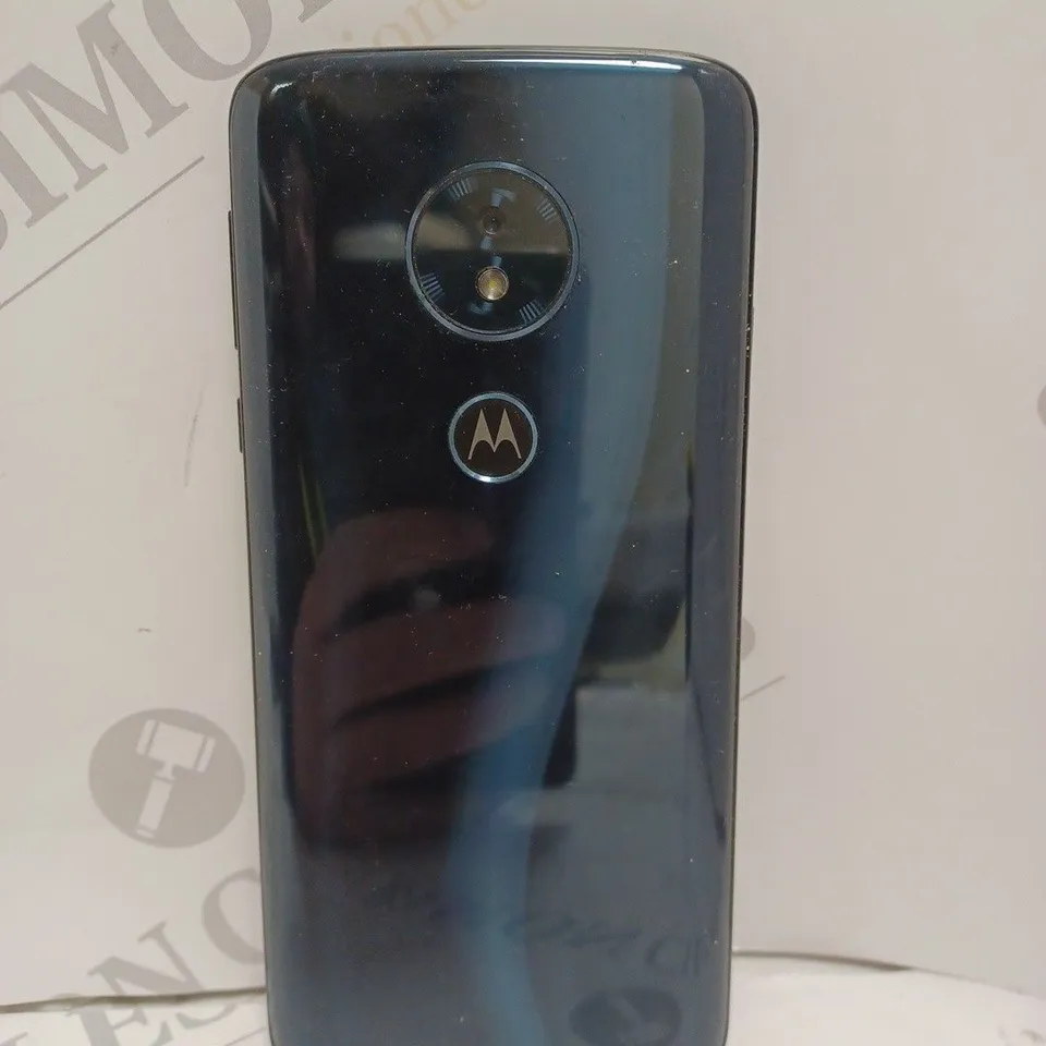 MOTOROLA MOTO SMARTPHONE - MODEL UNSPECIFIED 