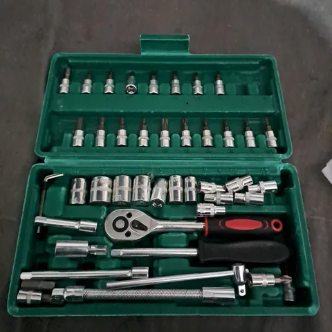 46 PCS SOCKET SET 