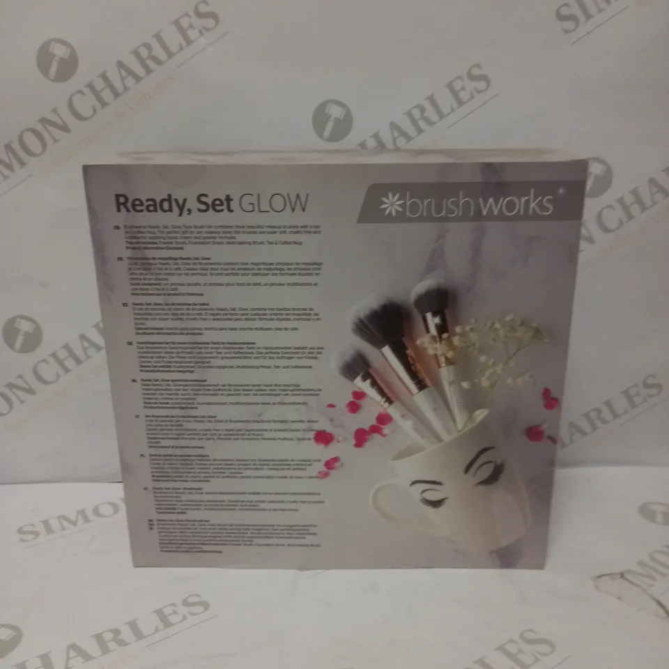 BRUSH WORKS READY SET GLOW