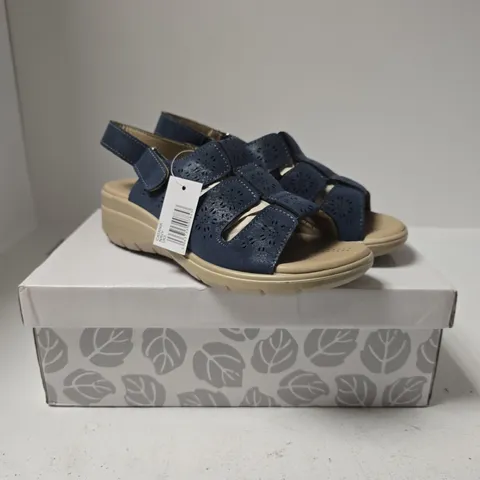 SHOE TREE COMFORT SANDALS - CATANIA NAVY, UK 3
