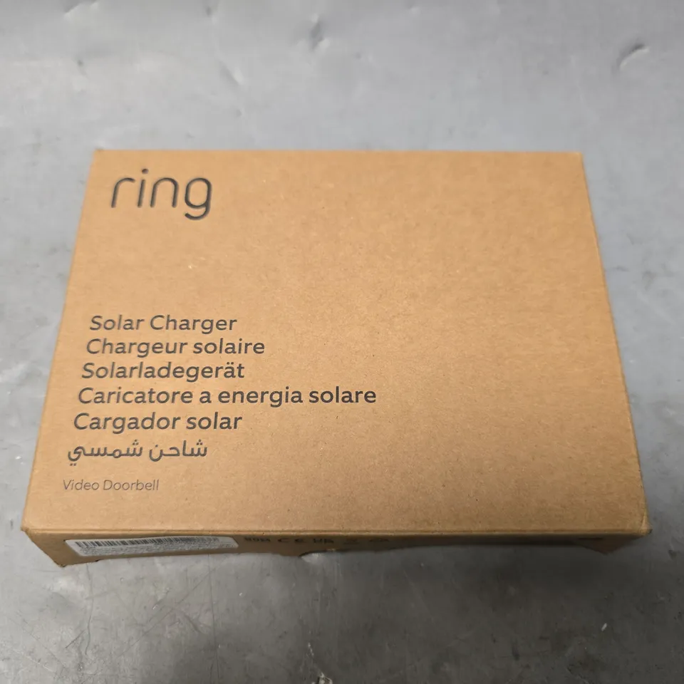 BOXED RING SOLAR CHARGER 