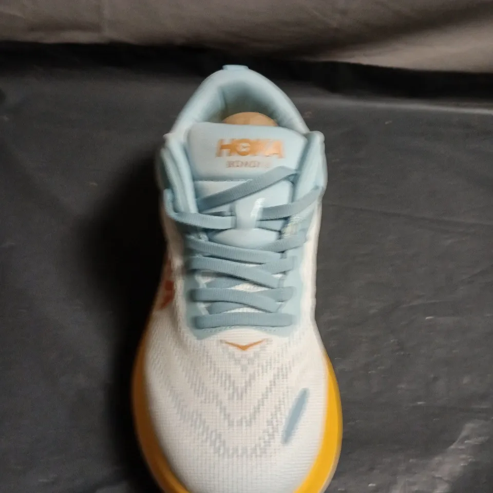 UNBOXED PAIR OF HOKA BONDI 8 RUNNING SHOES – UK SIZE 5
