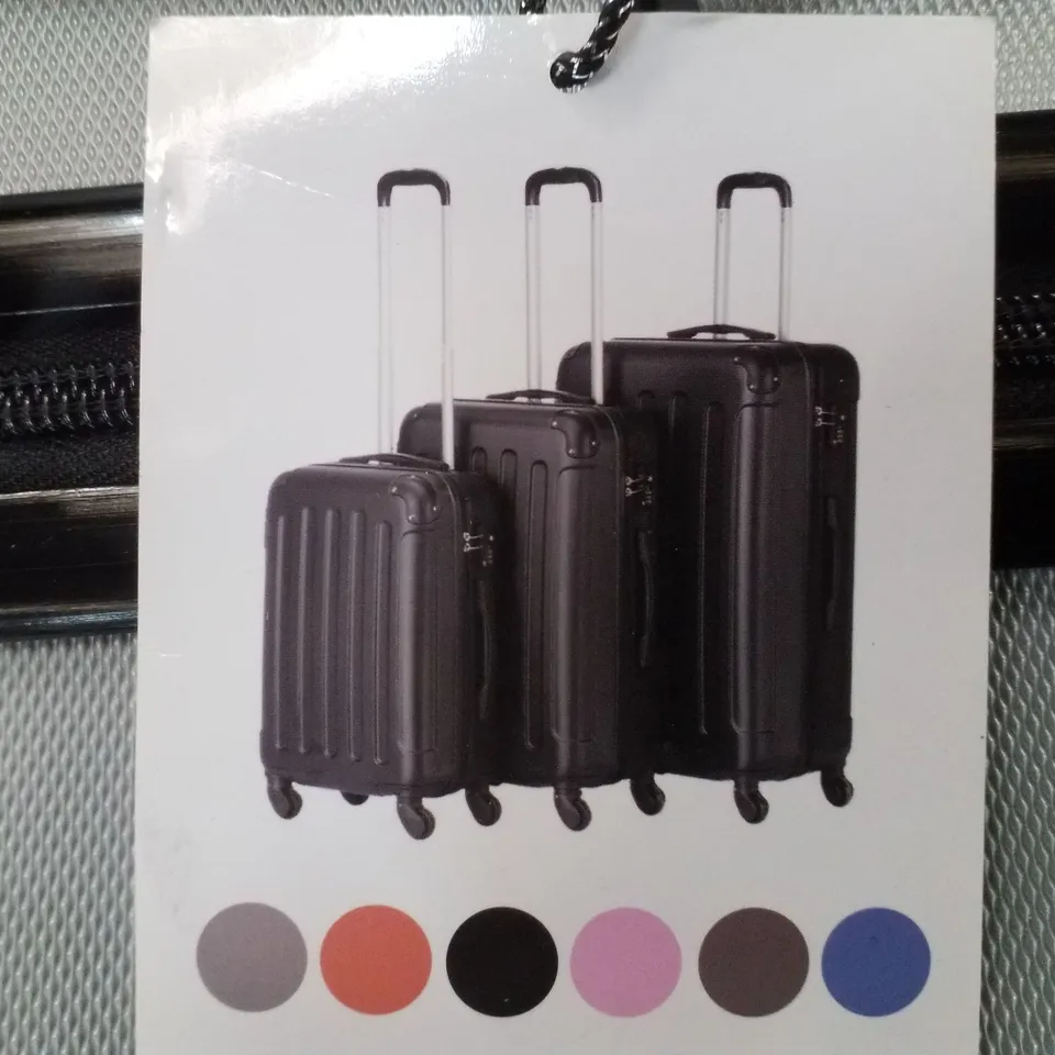 BOXED FCH 3PC HARD SHELL TRAVEL SUITCASES - SILVER