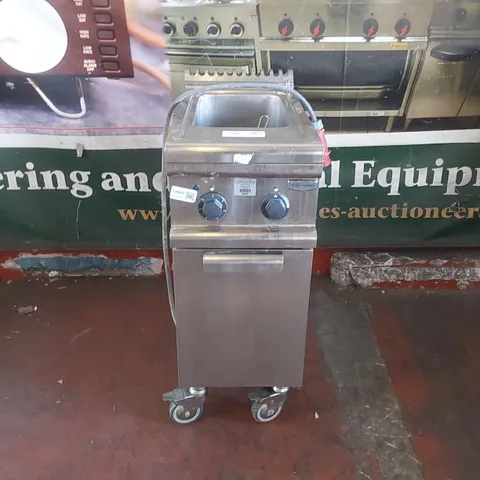 COMMERCIAL ELECTROLUX FRYER