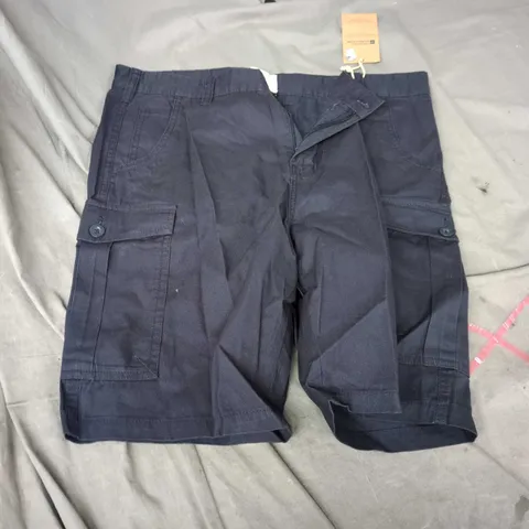 MOUNTAIN WAREHOUSE NAVY CARGO SHORTS – MEN'S, WAIST 32 (UK 32)